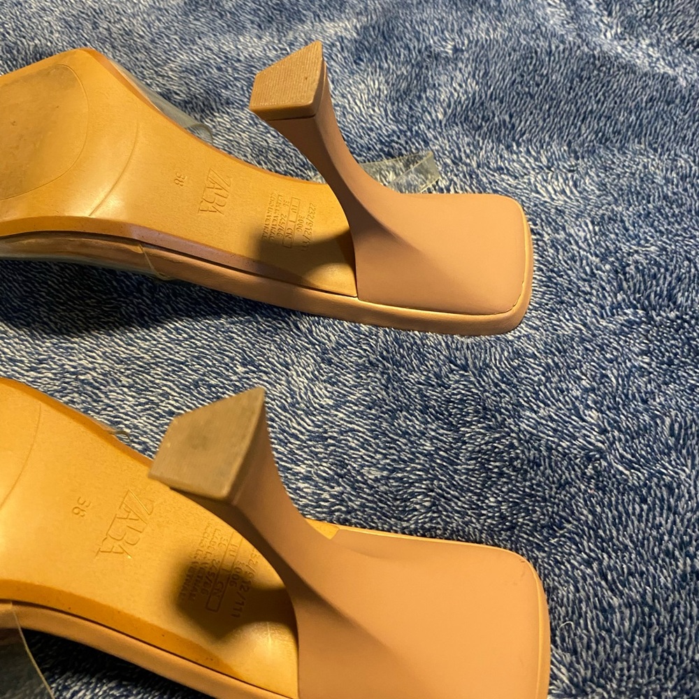 Zara Tan Pointed Toe Slingback Mules with Crystal Brooch - Picture 3 of 4